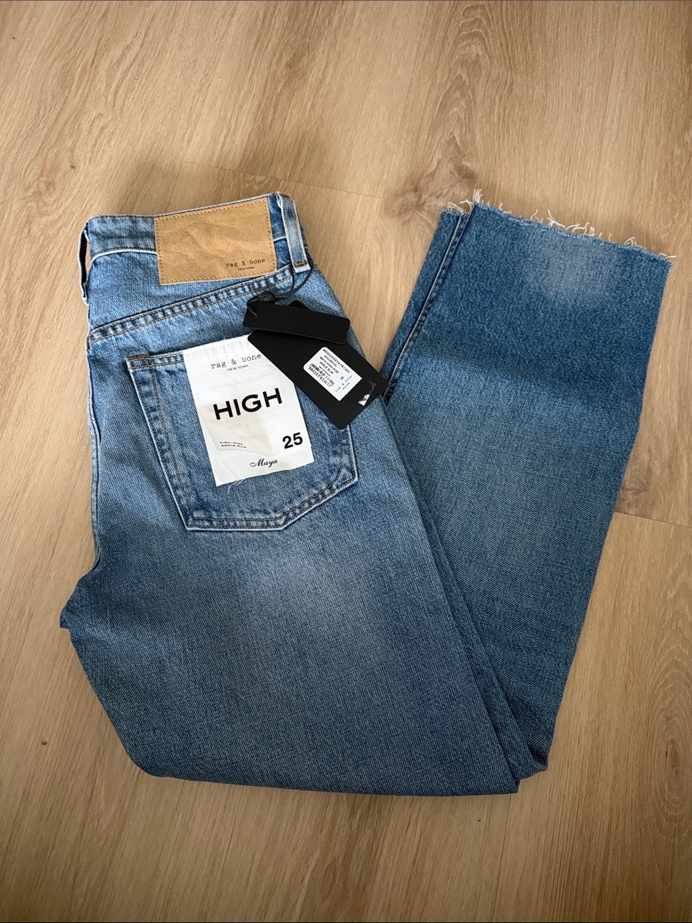 BNWT Rag & Bone High-Rise Light Blue Straight Jeans Size 25